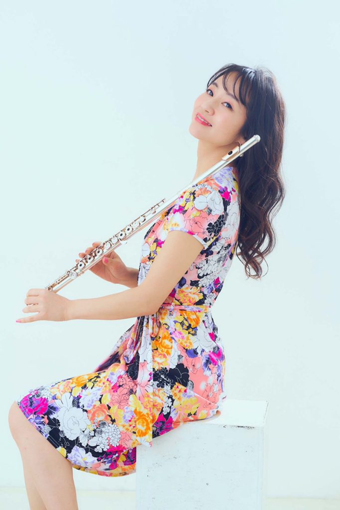 作家花器　滝沢美奈子さん 深川製磁 葡萄文様 大花瓶 無傷 高さ38㎝ 送料無料！ 深川ブルー